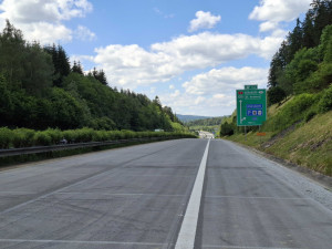 Na dálnici D5 končí oprava povrchu osm kilometrů dlouhého úseku u Rozvadova ve směru do Německa