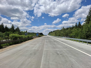 Na dálnici D5 končí oprava povrchu osm kilometrů dlouhého úseku u Rozvadova ve směru do Německa