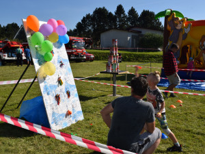 Student chce vzkřísit kulturní život v obci, spolu s rodinou a přáteli pořádá různé akce i koncert v kostele