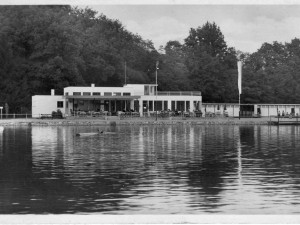 Největší přírodní koupaliště v kraji slouží lidem už 90 let, město plánuje velkou oslavu pro celé rodiny