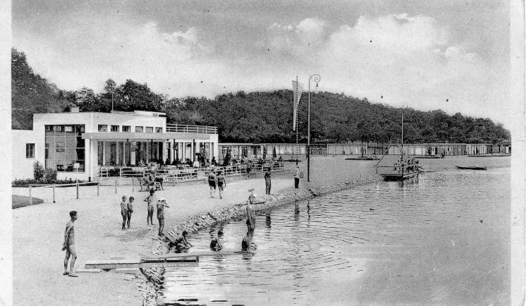 Největší přírodní koupaliště v kraji slouží lidem už 90 let, město plánuje velkou oslavu pro celé rodiny