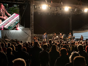 Festival Vesuf zve celou rodinu na hudbu, zábavu a degustace
