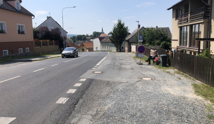 Jsou špatně přístupné a neodpovídají požadavkům na bezbariérovost, zastávky v Liticích se dočkají proměny