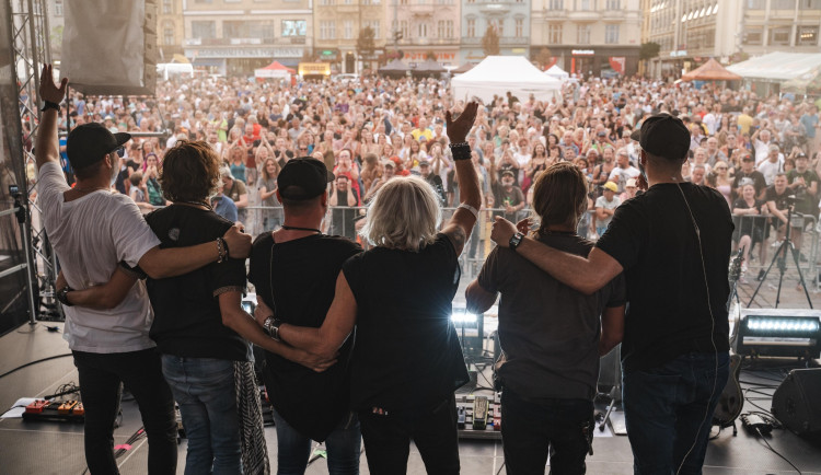 Populární multižánrový Festival na ulici nabídne týden plný hudby, kultury i zábavy