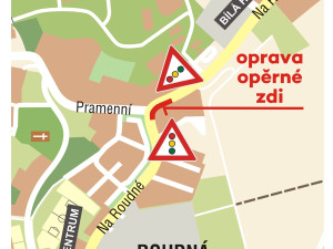 Nestabilní svah ujel do soukromé zahrady. Na místě se teď začíná budovat opěrná zeď za deset milionů