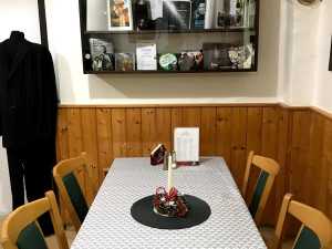 Dnes by Karel Gott oslavil 85. narozeniny. Vesnička, kam jezdil od dětství, mu věnovala muzeum v místní hospodě