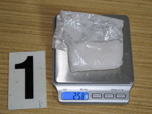 Při krycí akci s názvem Kefír policie rozprášila osmičlenný gang obchodníků s pervitinem