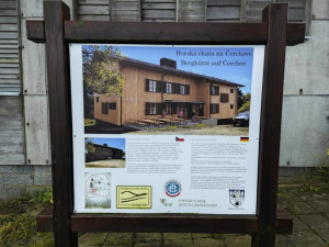 Bývalá rota pohraničníků se přemění na horskou chatu s restaurací a ubytováním