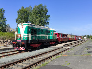 Pokračují nostalgické jízdy vlakem. Lokomotiva Hektor odveze cestující do Stupna
