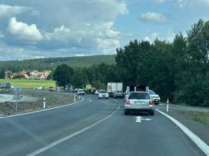 Úpravou prošly dvě nebezpečné křižovatky na velmi frekventované silnici I/20 mezi Plzní a Budějovicemi