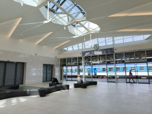 VIDEO: Podívejte se na časosběrné záběry z miliardové proměny hlavního nádraží