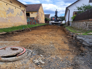 Nový průtah obcí přinese vyšší bezpečnost a zklidnění provozu, kraj ho buduje spolu s Osvračínem