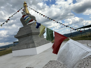 Nejvyšší a nejstarší budhistická stavba v Česku měří sedm metrů