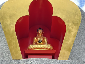 Nejvyšší a nejstarší budhistická stavba v Česku měří sedm metrů