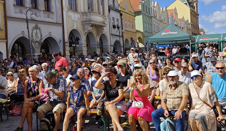 V Domažlicích vrcholí 70. chodské slavnosti, přijely desetitisíce lidí