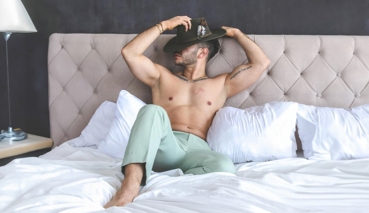 size3-17231005539009-2-muzi-majici-sex-s-muzi-nejsou-jenom-gayove