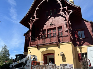 Ikonický zámeček v Brdech nabídne veřejnosti ubytování v pokoji, kde spal i Masaryk