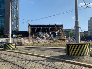 Svého času vyhlášená restaurace Bohemka jde k zemi, místo ní bude komplex s byty, obchody a kancelářemi