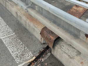 Dva mosty nad dálnicí D5 se budou opravovat až do konce října na silnici I/26 poblíž Sulkova u Plzně