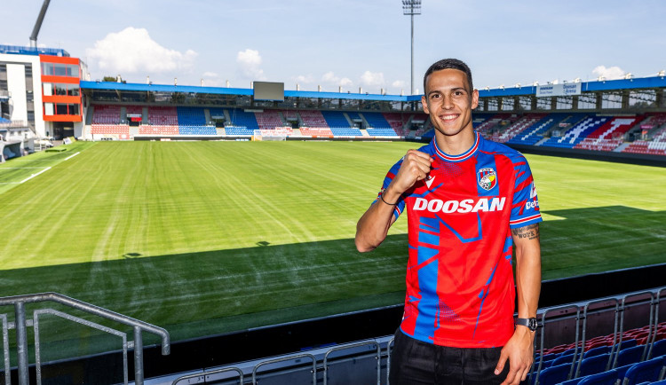 Plzeň našla náhradu za Hranáče, z Partizanu přišel srbský stoper Markovič.