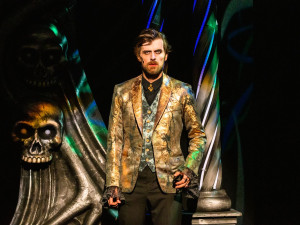 Jozef Hruškoci, v pozadí Lukáš Ondruš