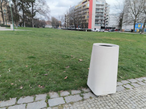 V Plzni jsou už nové koše. Větší a odolnější.