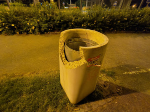 Nové nádoby měly být "blbuvzdorné“