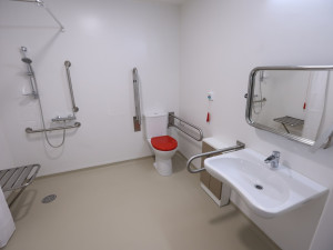 Dům sociální péče v Kralovicích se dočkal opravy i rozšíření, akce vyšla hejtmanství na 222 milionů