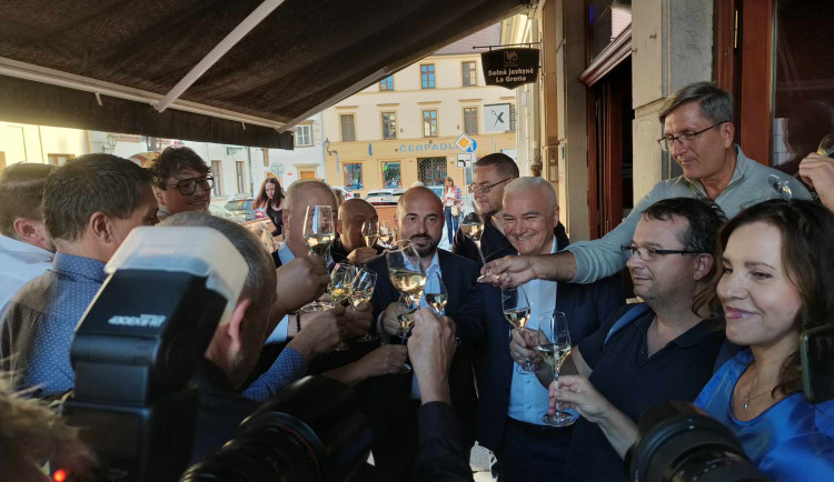 ANKETA: Volby v Plzeňském kraji vyhrálo ANO, chce post hejtmana a většinu krajské radě. Jak jste spokojeni s výsledky?