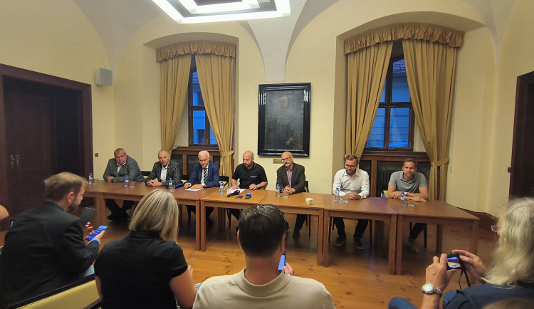 Plzeňský kraj povede koalice ANO, STAN a PRO náš kraj