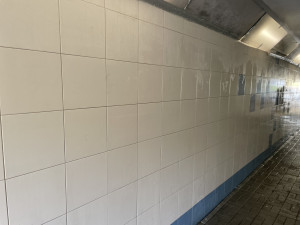 Město se snaží bojovat s vandalismem, vyčištění jednoho podchodu vyjde na desítky tisíc korun