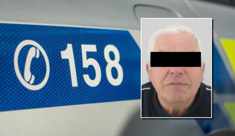 Pětaosmdesátiletý Jaroslav odjel na invalidní tříkolce na houby, domů už se nevrátil