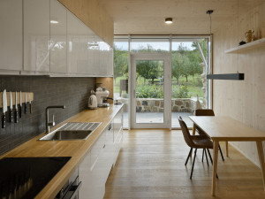 V prestižní soutěži Grand Prix Architektů zabodovala přestavba stodoly na rodinný dům v Čilé