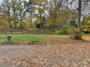 U Košuteckého jezírka vznikne nový objekt za 44 milionů, bude tam zázemí pro děti předškolního věku i kavárna