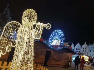 Příprava adventních trhů jde do finále