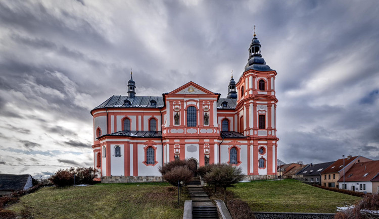 Přeštice u Plzně přestaví s církví areál a okolí bývalého statku u hlavního tahu