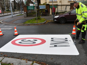 Řidiči pozor, nová Zóna 30 s výrazně omezenou rychlostí vznikla na Borech. Cílem je ochránit chodce