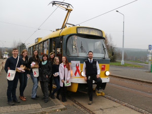 Speciální preventivní tramvaj proti AIDS bude brázdit ulice západočeské metropole. Cestující ji potkají na všech linkách