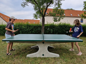 Pinpongový stůl v Zábělské ulici