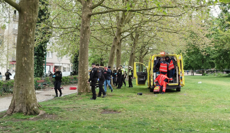 Za vraždu partnerky půjde bezdomovec na 10 let do vězení, ženu zabil za bílého dne přímo v centru města