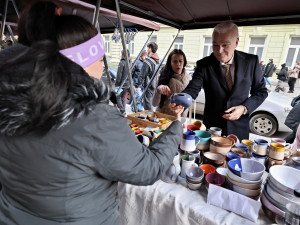 S hejtmanem Plzeňského kraje Kamalem Farhanem o Vánocích, vaření i pracovních výzvách