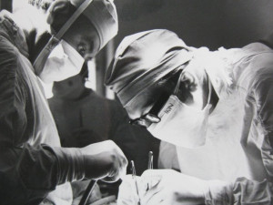 Zdeněk Mraček byl uznávaným neurochirurgem, zdroj: Paměť národa Plzeňského kraje