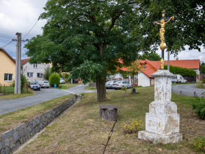 Plzeňský kraj rozdělí 120 milionů korun nejmenším obcím, mohou za to opravit obecní budovy nebo osvětlení