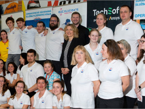 Téměř 140 mladých vodních záchranářů soutěžilo v Plzni v disciplínách záchranářského sportu