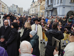 Chodsko se rozloučilo s králem dudáků, smuteční obřad se konal v domažlickém kostele