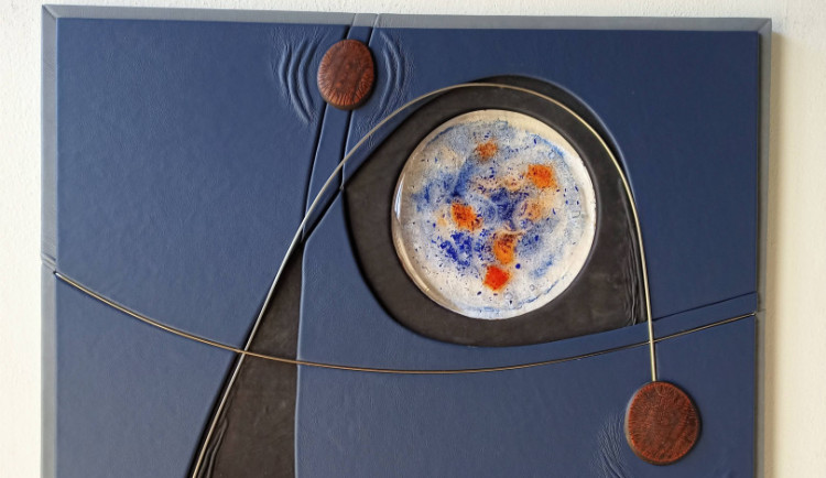 Miroslav Novotný to umí s kůží jako málokdo. Své unikátní plastiky nyní představí v rodných Budějovicích