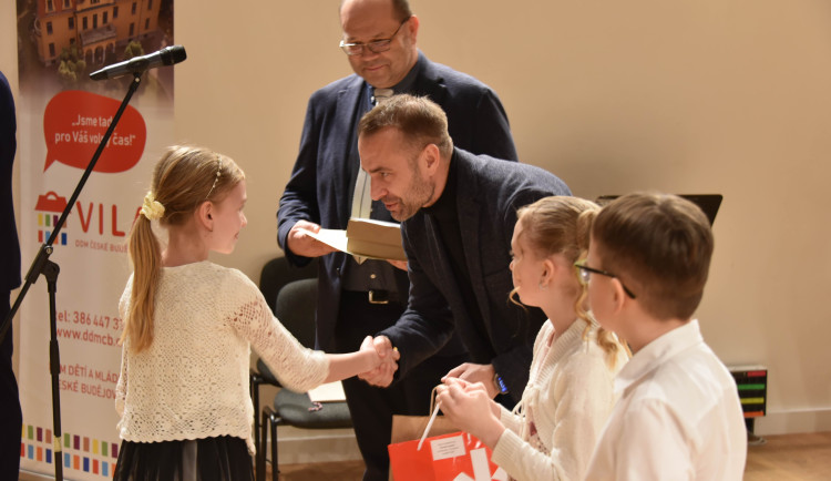 Nejtalentovanější jihočeští studenti si převzali ocenění, soutěžili v sedmi kategoriích