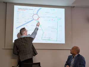 Startuje přestavba obří a velmi vytížené křižovatky ve městě, řidiče čeká půlroční omezení