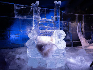 V ledáriu plném ledových soch prehistorických zvířat zažijete pravěk na vlastní kůži při teplotě minus 10 stupňů