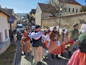 Obrovský zájem o masopust na Selském dvoře U Matoušů, akci si nenechalo ujít 4 500 lidí